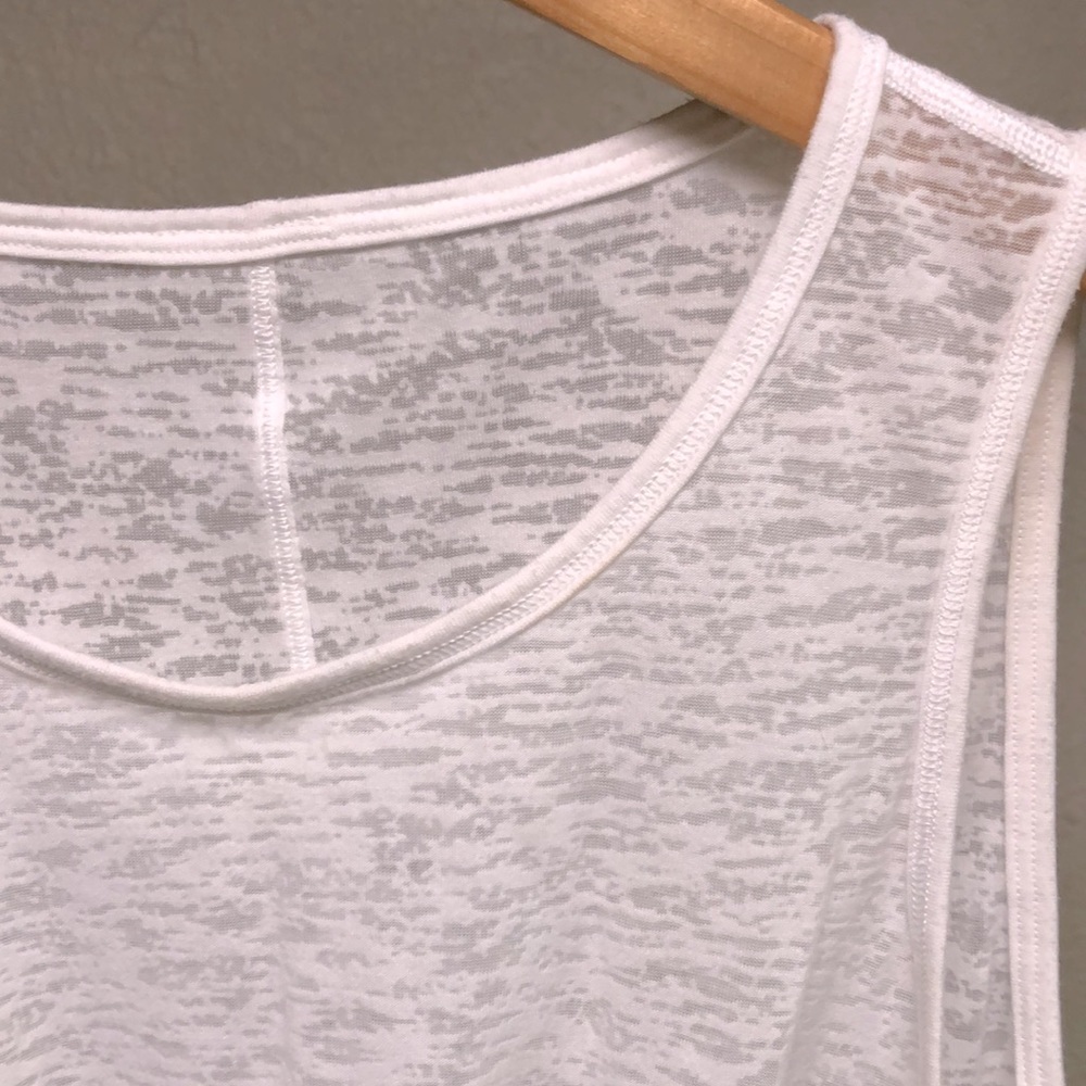Tank top! - Picture 3 of 3